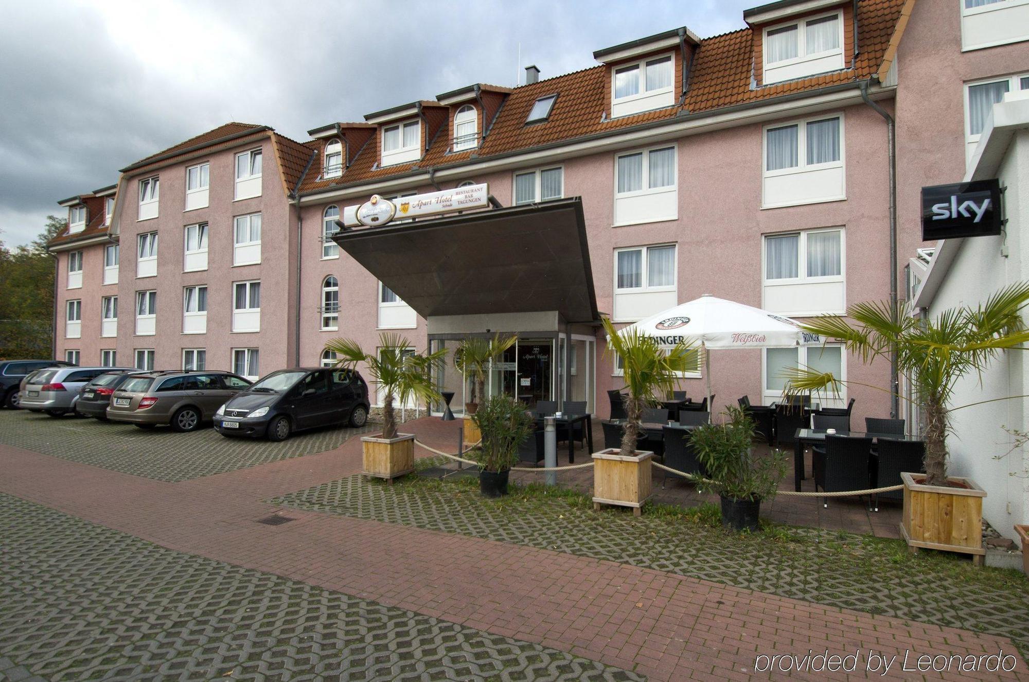 Apart Hotel Sehnde Bagian luar foto